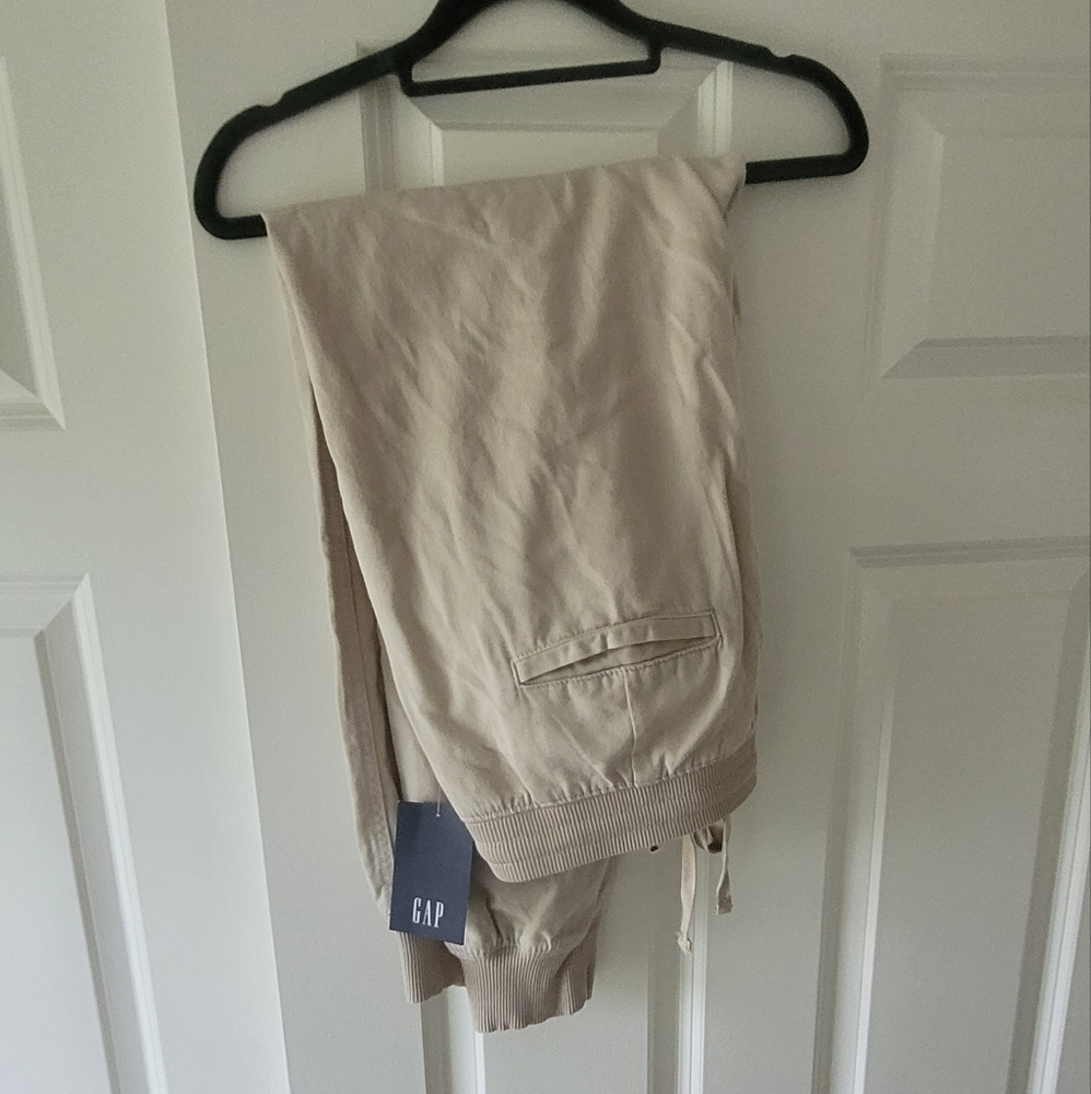 GAP joggers